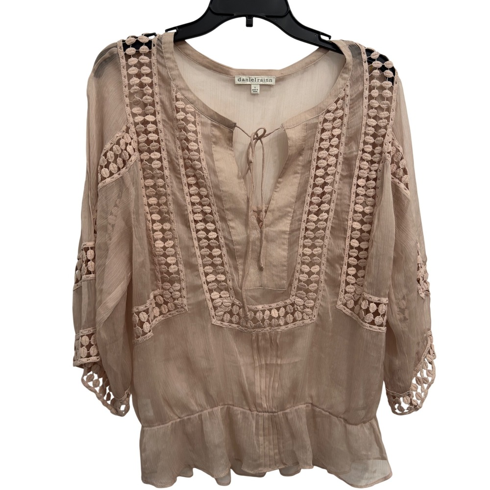 Daniel Rainn Crochet Lace Peplum Blouse S Pink Sheer Split Neck Cottagecore Boho